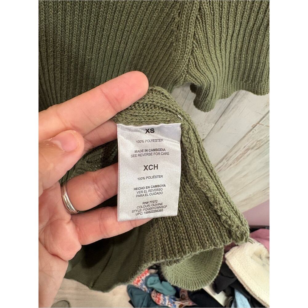 French Connection Olive Green Ribbed Knit Mini Dress XS Gold Button Short Sleeve - Picture 4 of 7